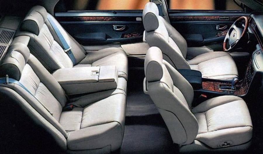 Интерьер Hyundai Centennial 1999 года  (фото 7 из 13)
